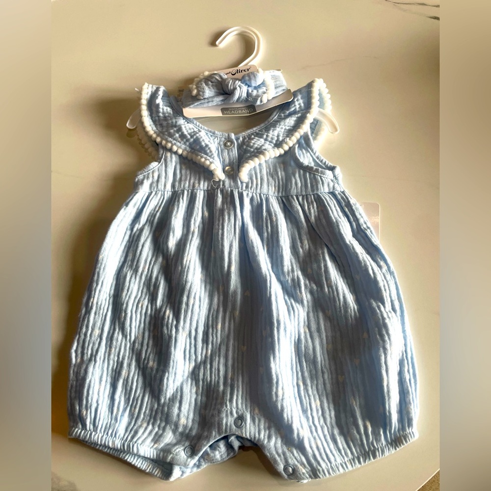 Emily and Oliver, 6-9 months, Baby blue romper.